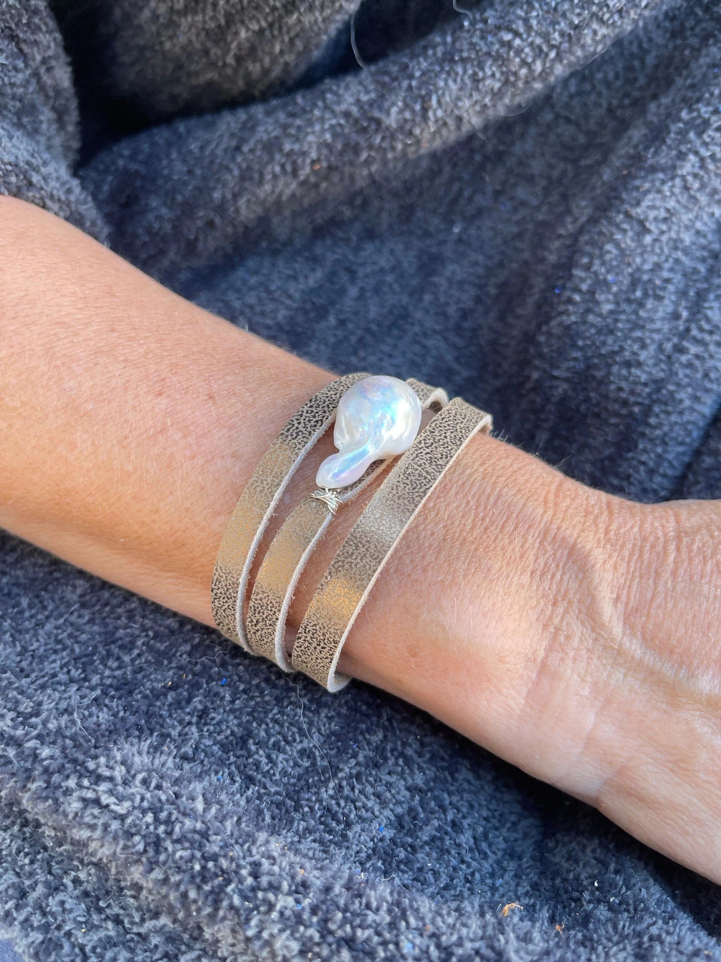 Jackie Baroque Pearl Bracelet Liv and B Designs