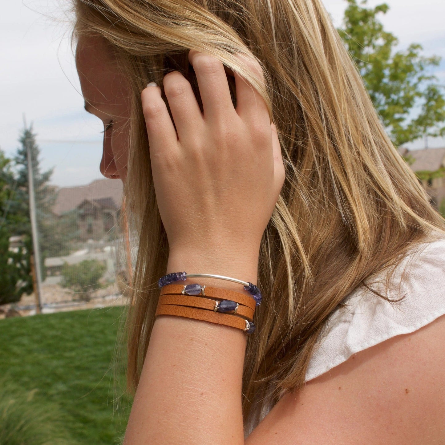 Mini Cinco Leather Wrap Bracelet Tan Liv & B