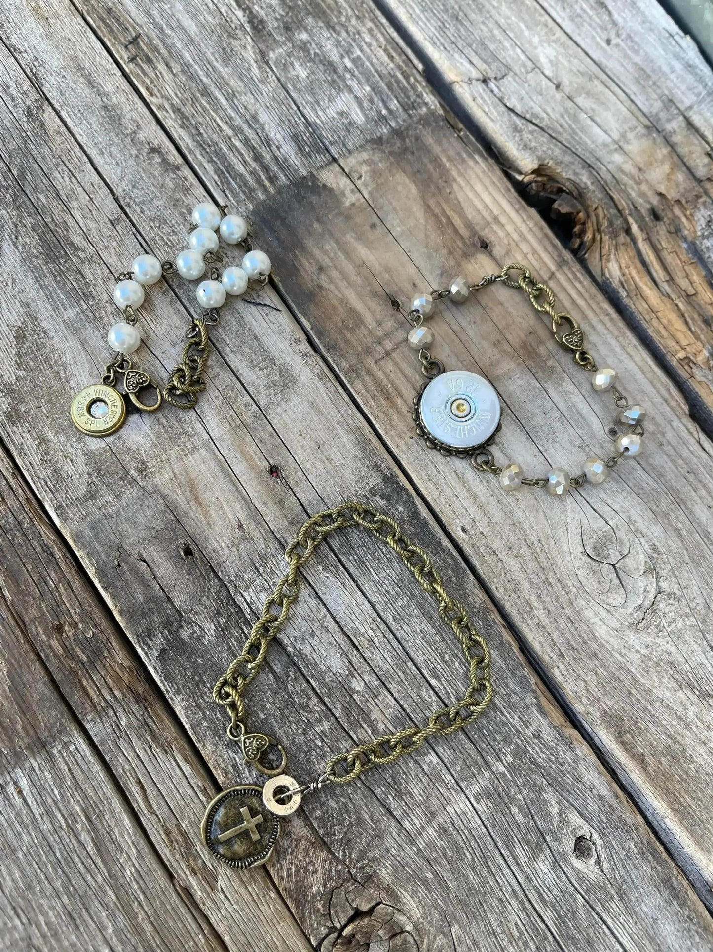 Bullet pearl and Chain Bracelet Liv & B Designs