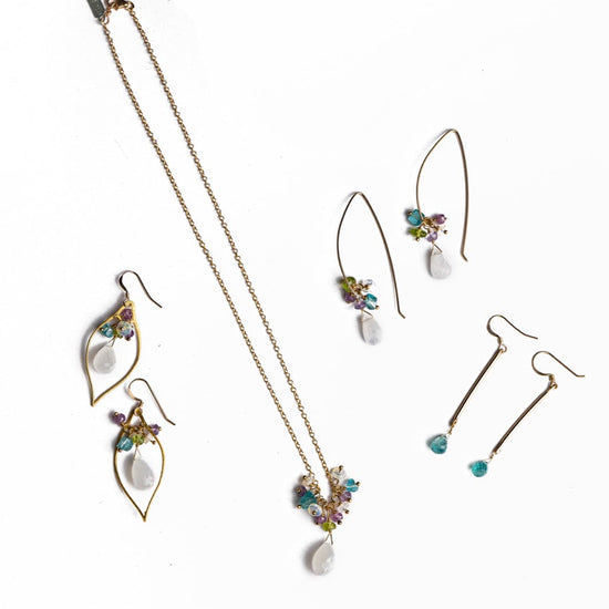 Liv & B Joyful heart Dangle earrings