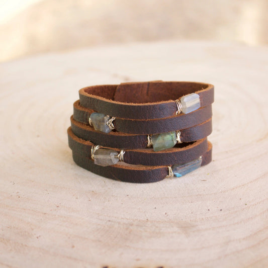 Cinco Leather Wrap Bracelet Brown Liv & B