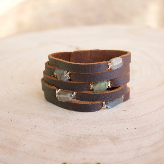 Cinco Leather Wrap Bracelet Brown Liv & B