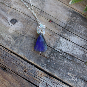 Liv & B Sterling Silver Labradorite Cluster Necklace
